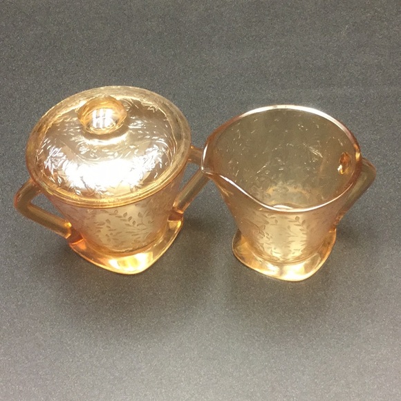 Jeannette Depression Glass Floragold Cream & Sugar - Picture 4 of 4